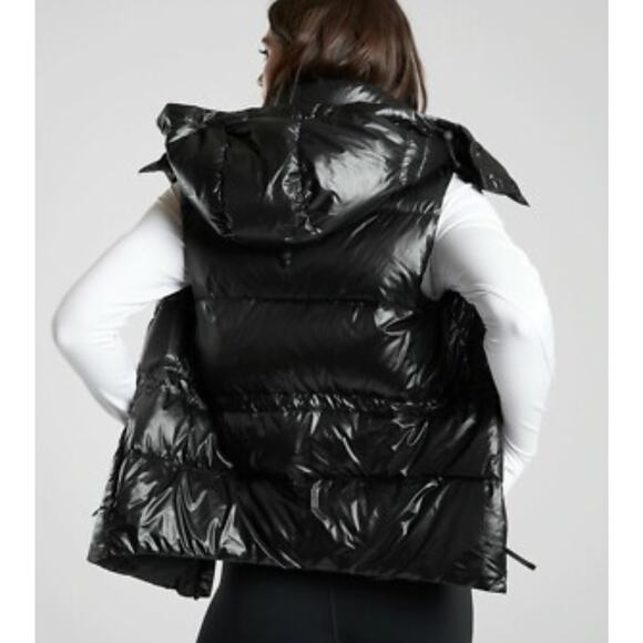 ATHLETA‎ Lofty Down Vest Puffer Shiny Womans Small No Hood - Picture 2 of 10